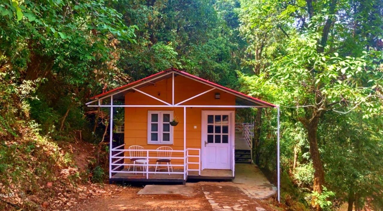 Aamod At Shoghi Luxury Cottage Resort Shimla Exterior photo