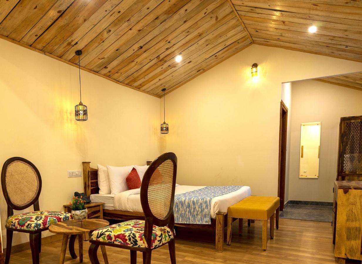 Aamod At Shoghi Luxury Cottage Resort Shimla Exterior photo