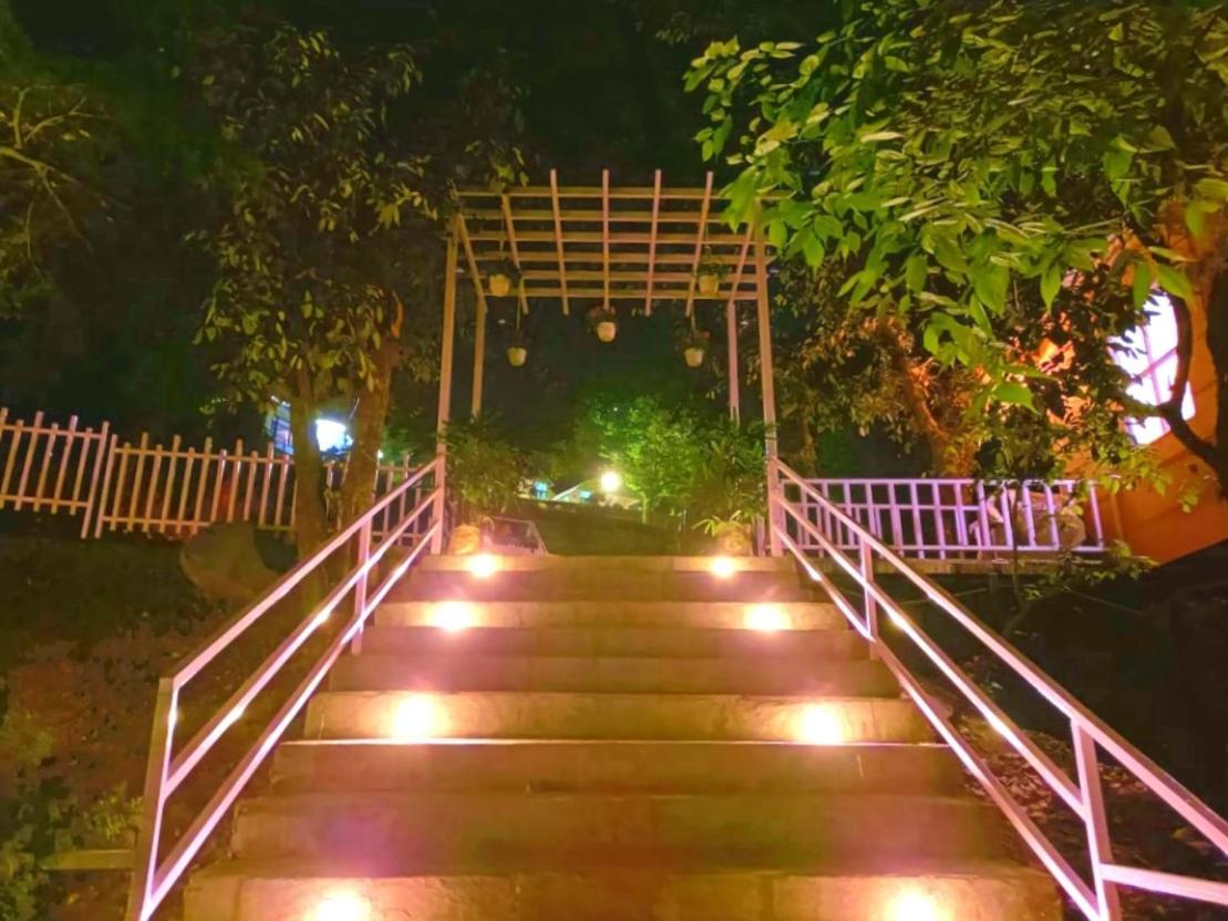Aamod At Shoghi Luxury Cottage Resort Shimla Exterior photo